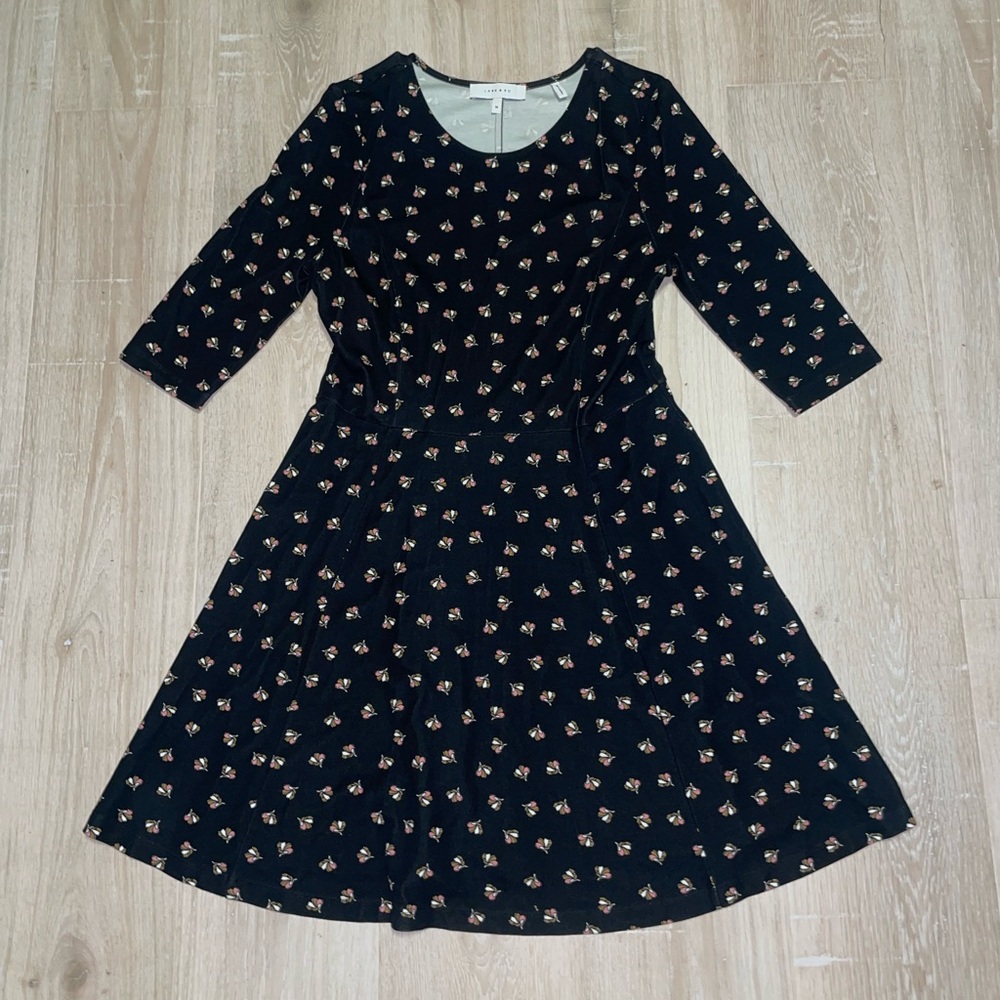 Lark & Ro Black Fit & Flare Dress with Floral Pattern M
